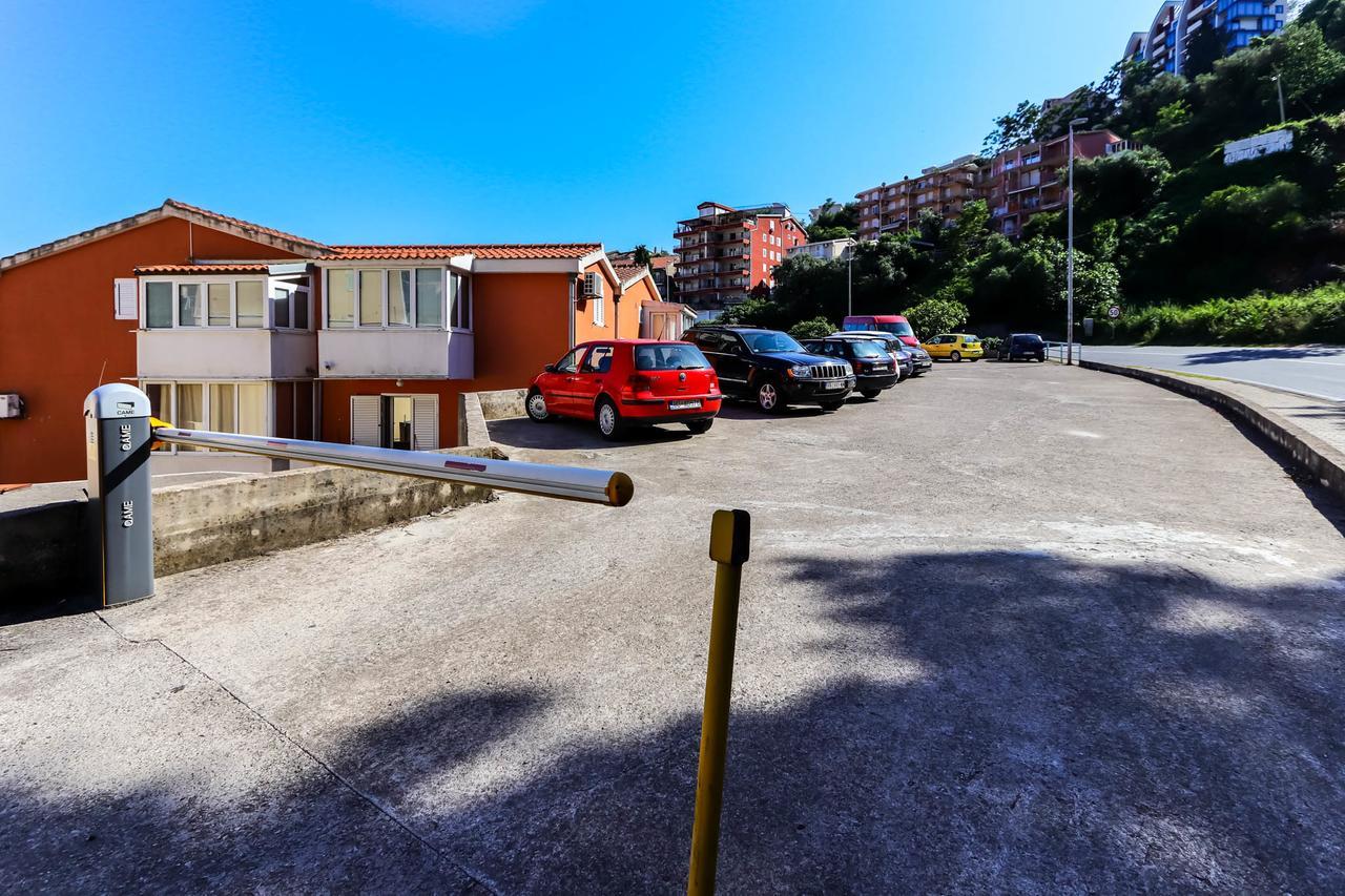 Apartment Mario Budva Exterior photo